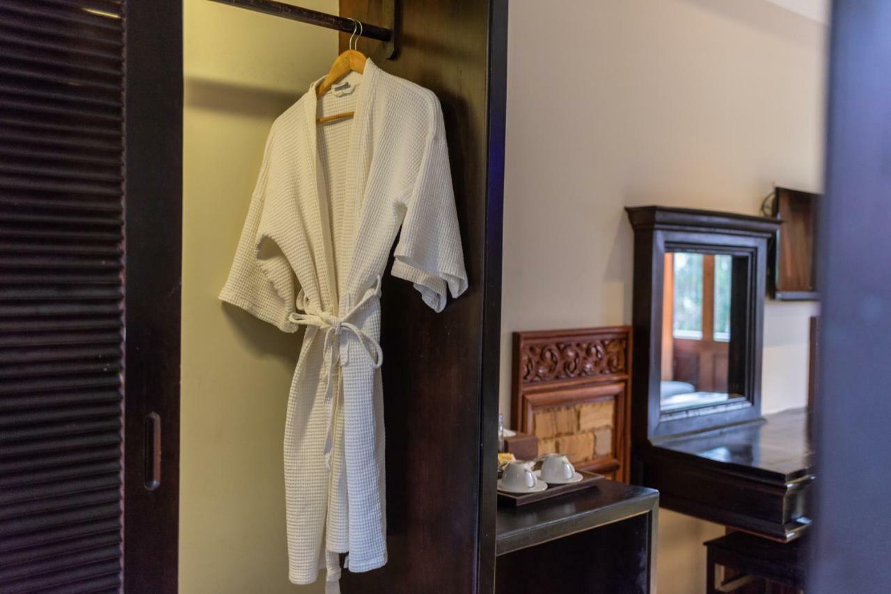 160 Angkor Villa Siem Reap Extérieur photo